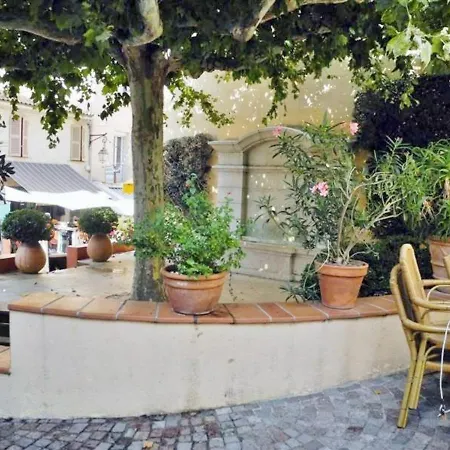 Apartment Renove Proche Avec Parking Privatif - Fr-1-251-303 Le Lavandou